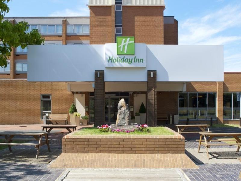 Holiday Inn London - Gatwick Airport, An Ihg Hotel Horley Exterior photo